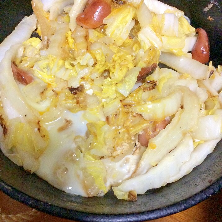 白菜ソーセージ卵炒め